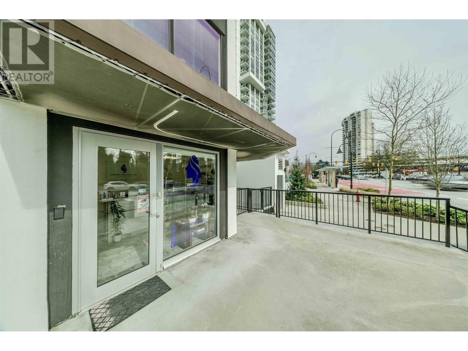 119 2030 Marine Drive, North Vancouver, British Columbia  V7P 1V7 - Photo 8 - C8068083