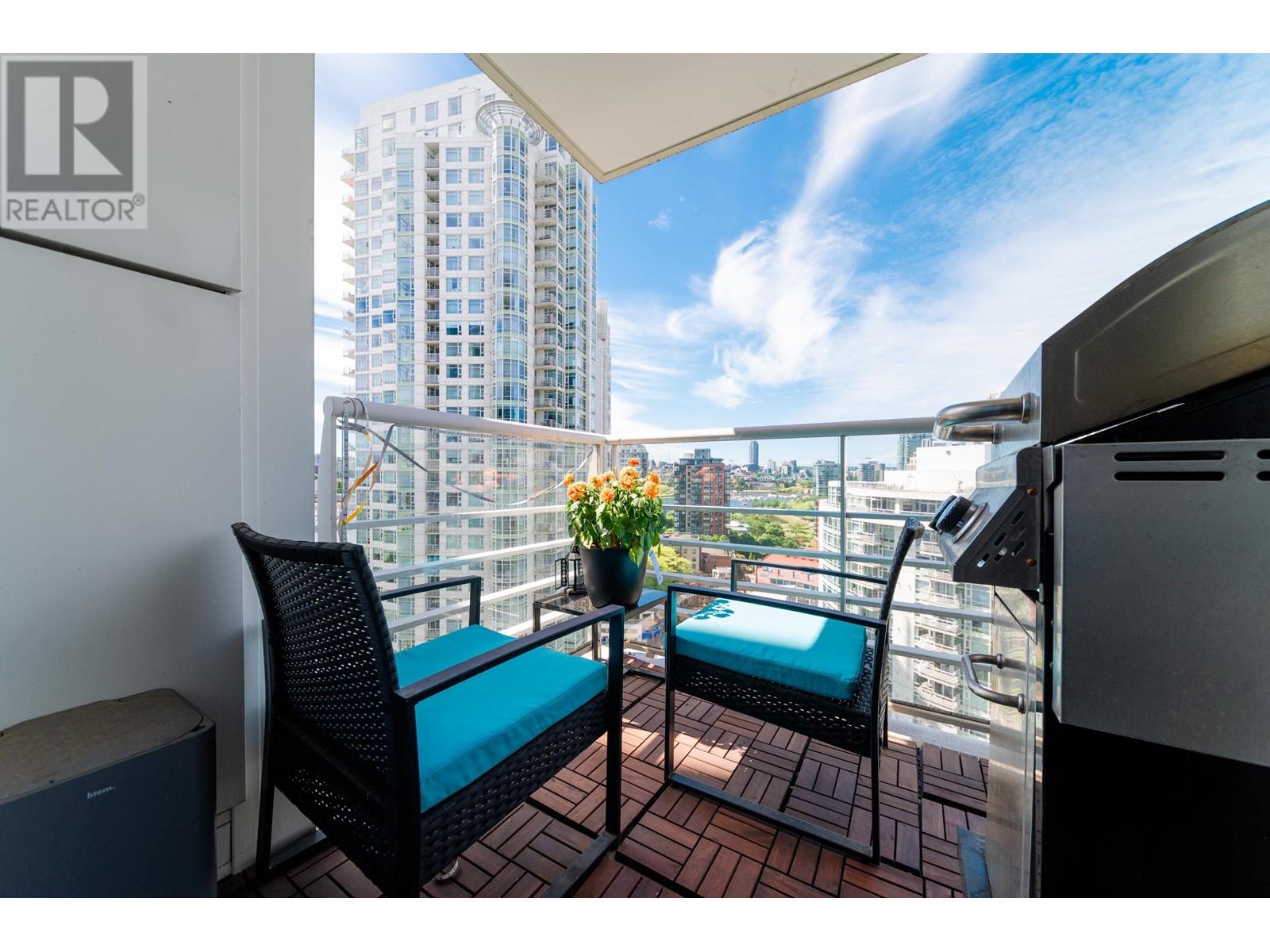 1908 198 Aquarius Mews, Vancouver, British Columbia  V6Z 2Y4 - Photo 12 - R2985730