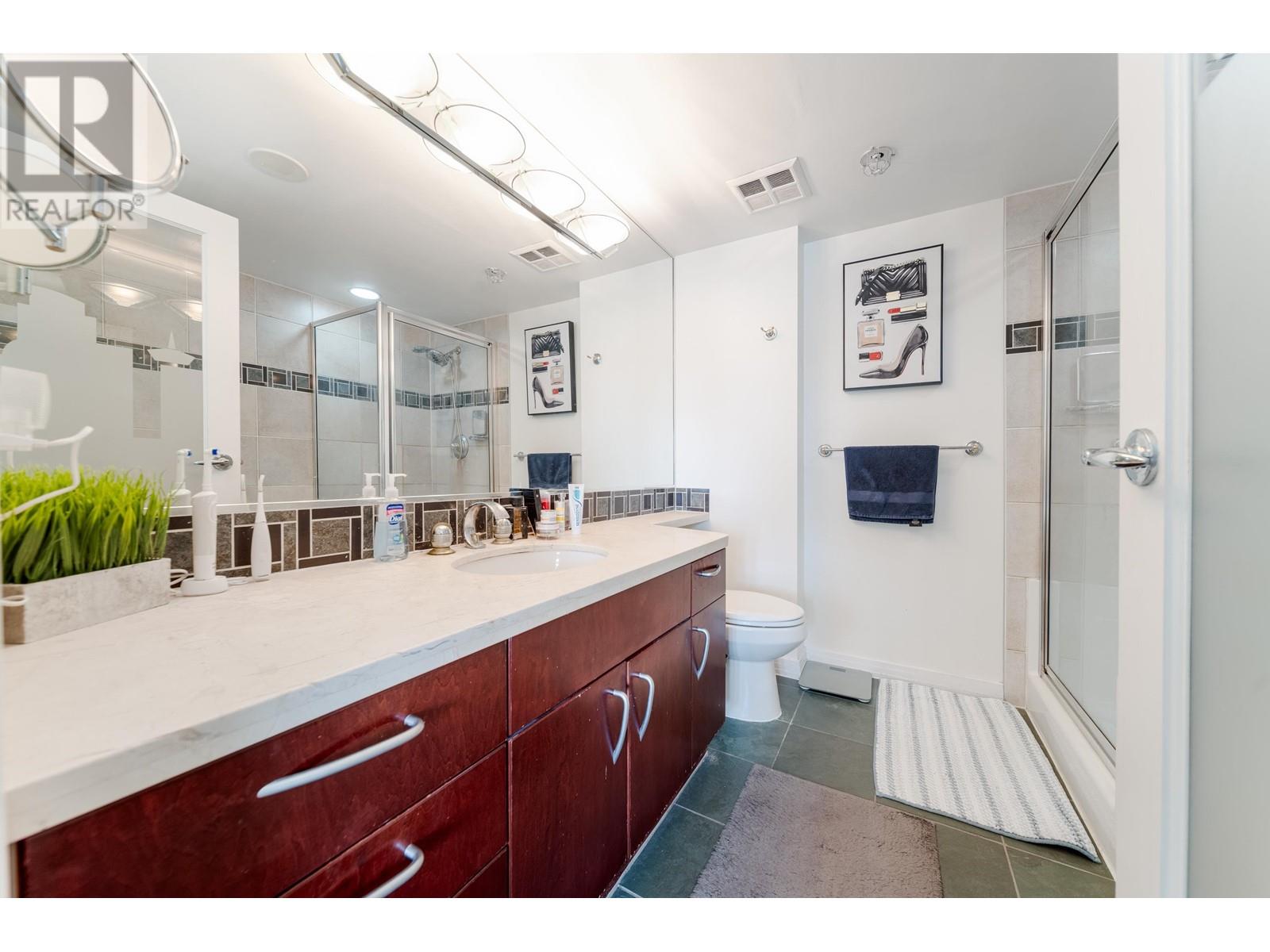 1908 198 Aquarius Mews, Vancouver, British Columbia  V6Z 2Y4 - Photo 10 - R2985730