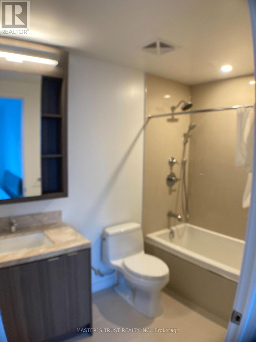 4208 - 125 Blue Jays Way, Toronto, Ontario  M5V 0N5 - Photo 7 - C12061102