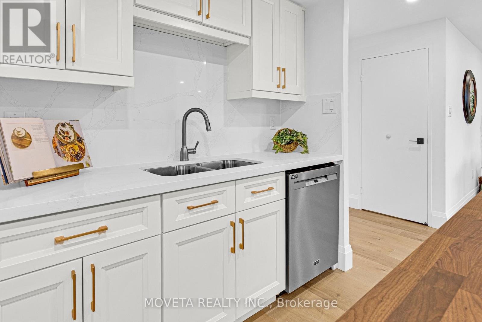 Property at 299 MILL ROAD image 4