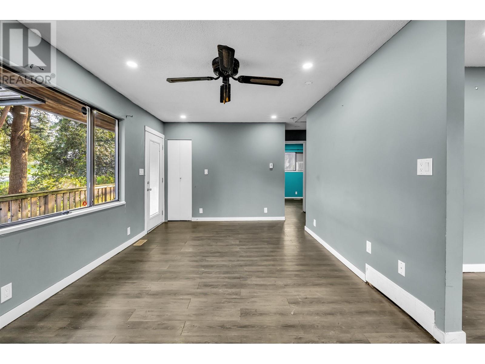 Property at 20309 LORNE AVENUE image 5