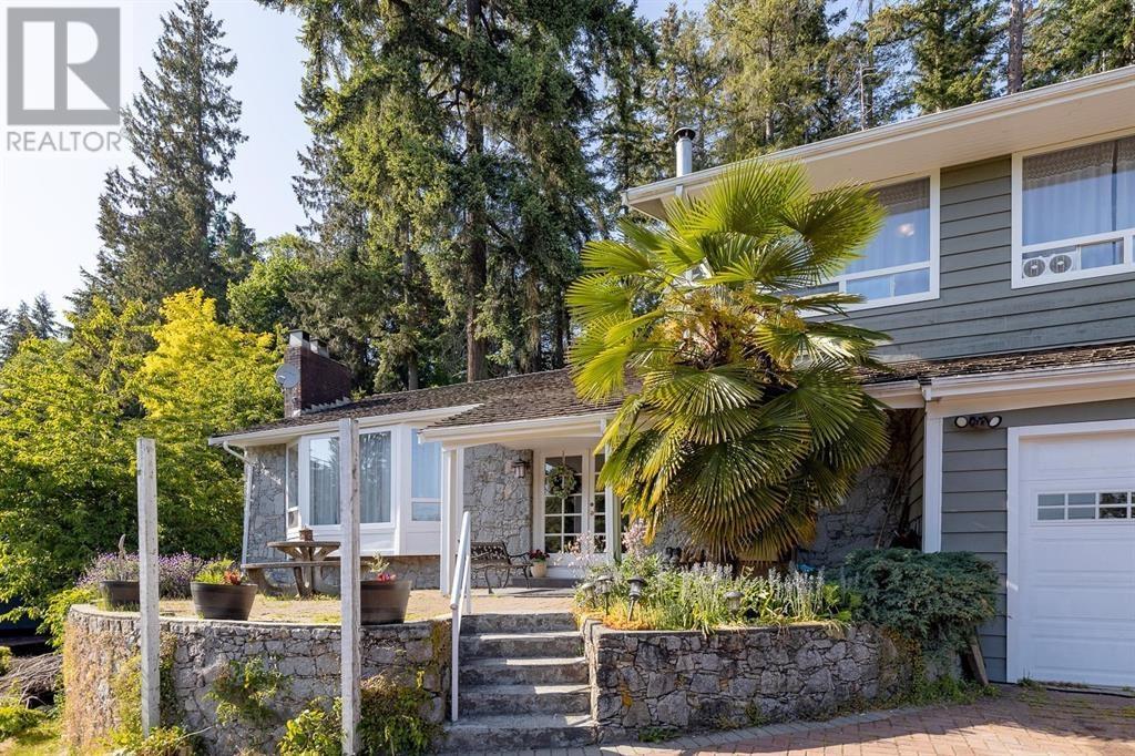 Property at 3125 BENBOW ROAD image 4