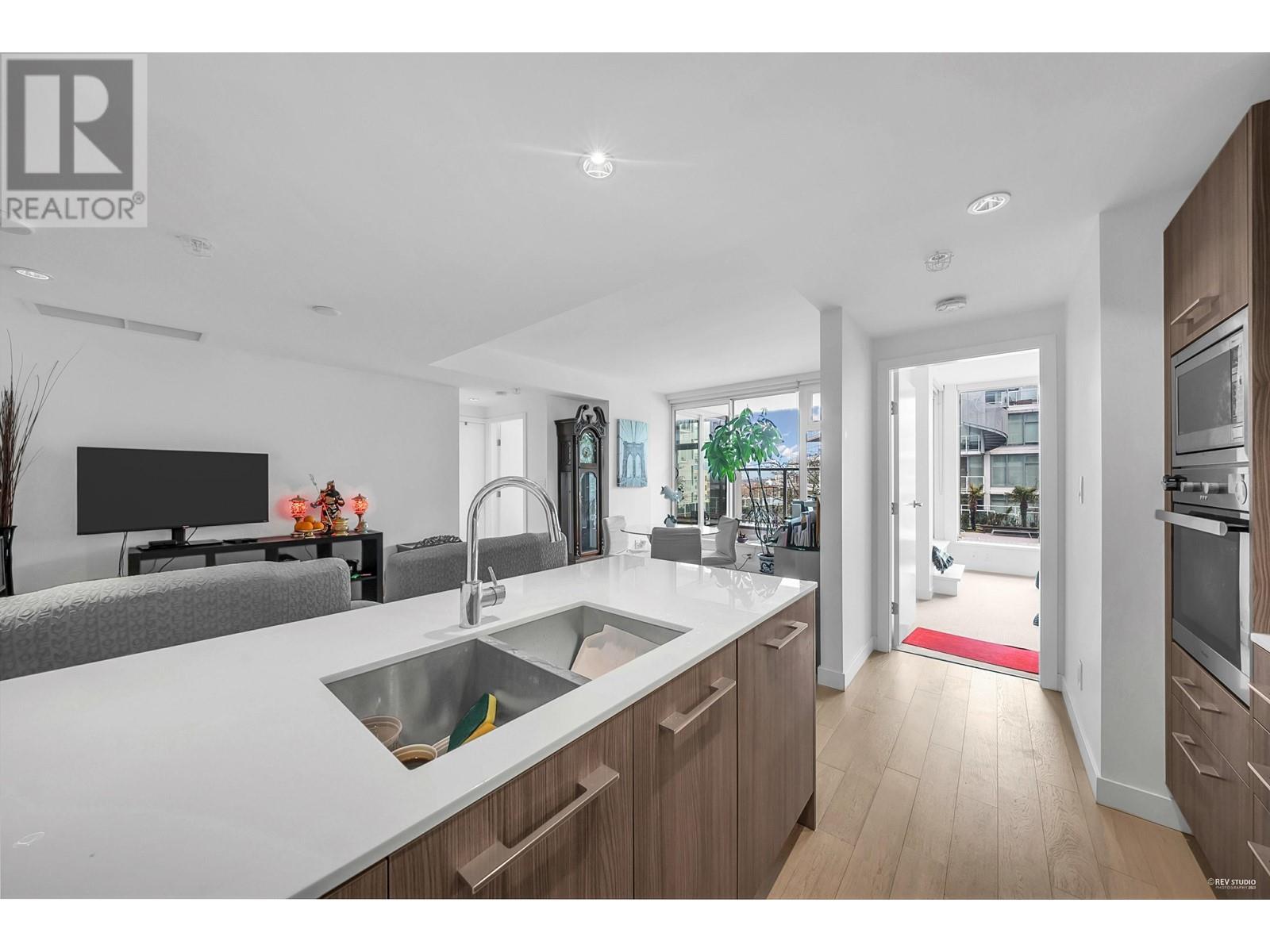 512 2221 E 30th Avenue, Vancouver, British Columbia  V5N 0G6 - Photo 2 - R2984323