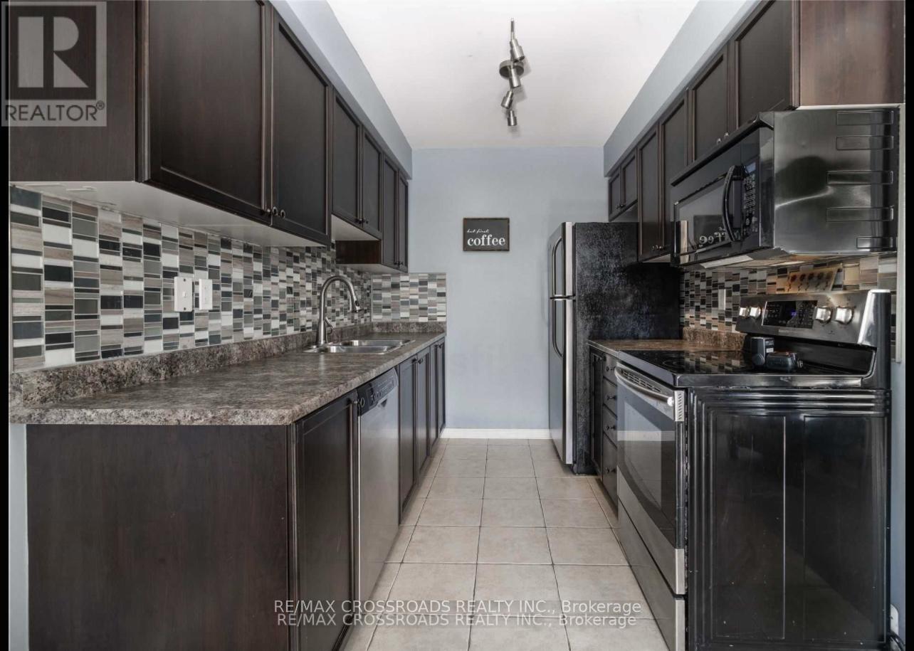 1405 Benson Street, Innisfil, Ontario  L9S 0C7 - Photo 2 - N12061132