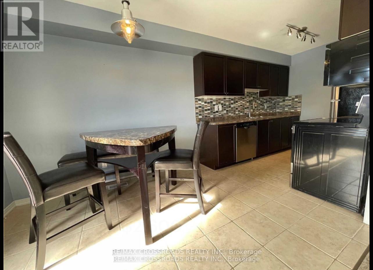 1405 Benson Street, Innisfil, Ontario  L9S 0C7 - Photo 5 - N12061132