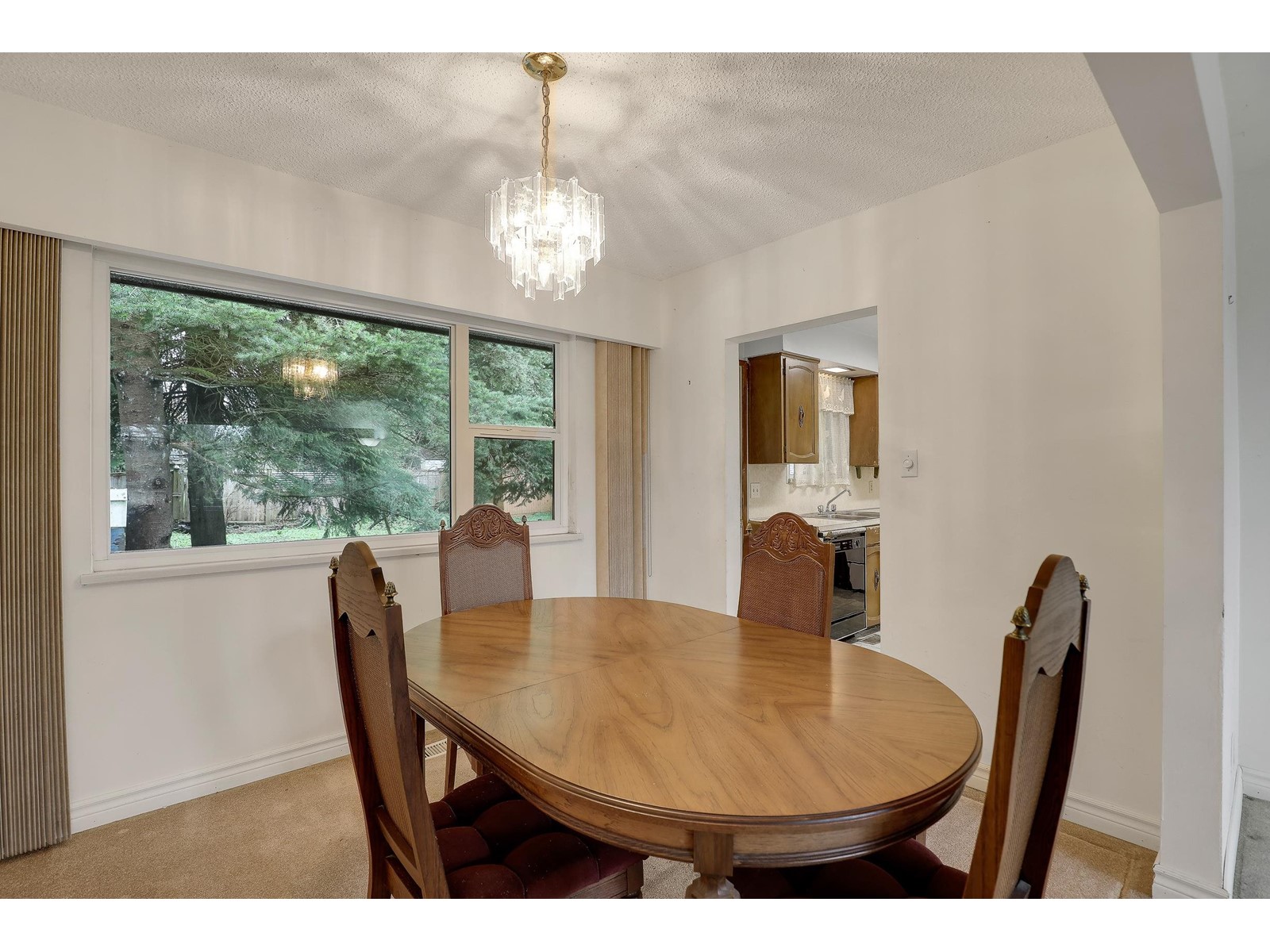 14931 Kew Drive, Surrey, British Columbia  V3R 4Y1 - Photo 8 - R2982087