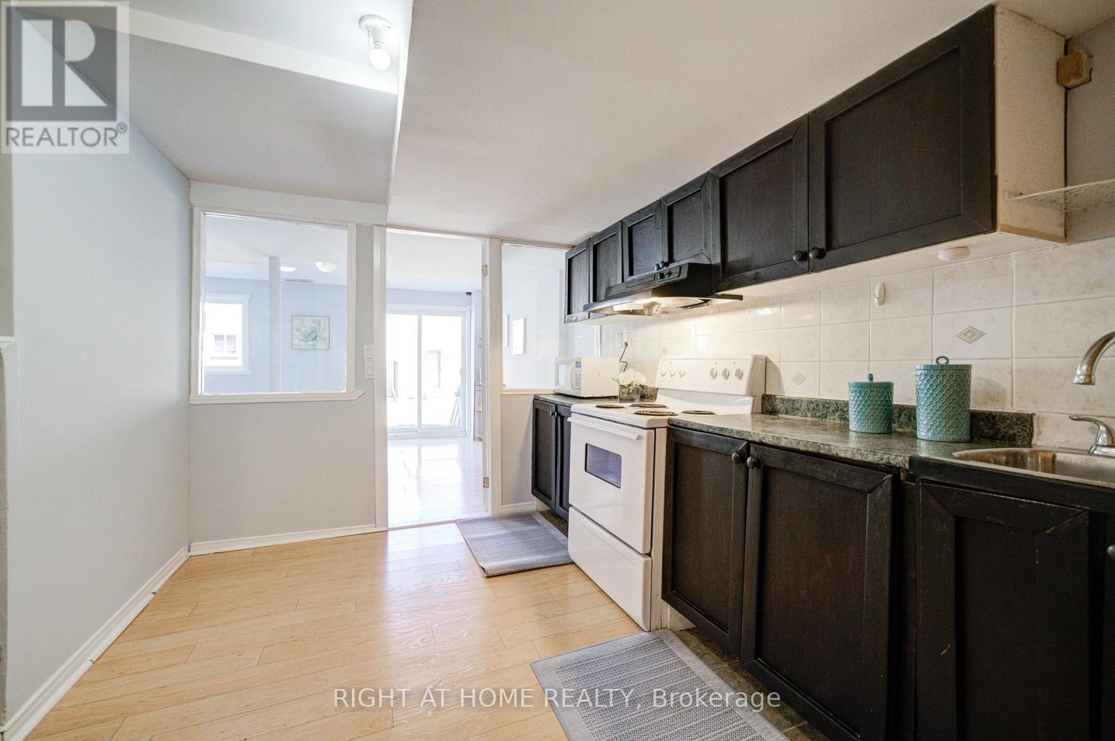 179 - 5260 Mcfarren Boulevard, Mississauga, Ontario  L5M 7J4 - Photo 21 - W12061152