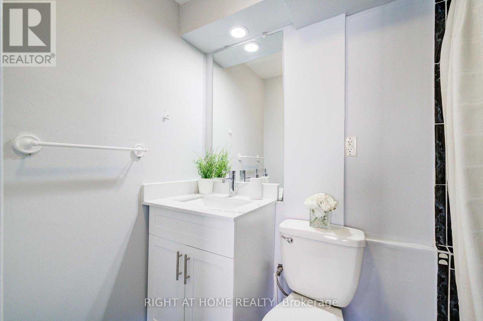 179 - 5260 Mcfarren Boulevard, Mississauga, Ontario  L5M 7J4 - Photo 25 - W12061152