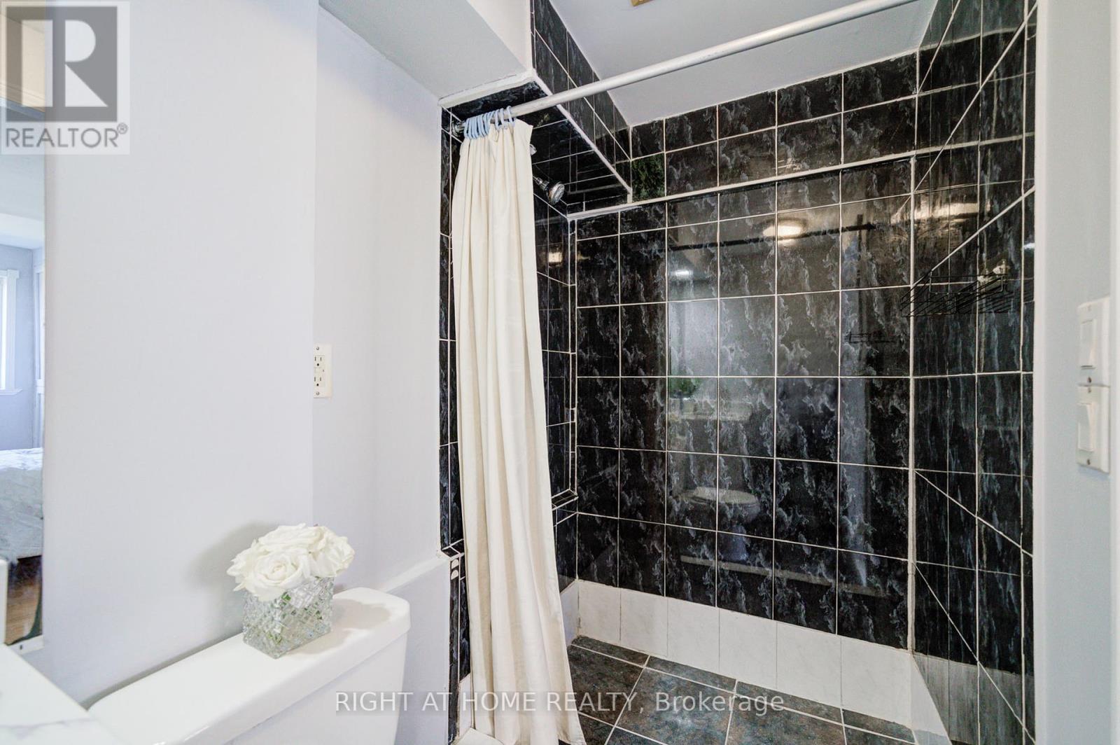 179 - 5260 Mcfarren Boulevard, Mississauga, Ontario  L5M 7J4 - Photo 26 - W12061152