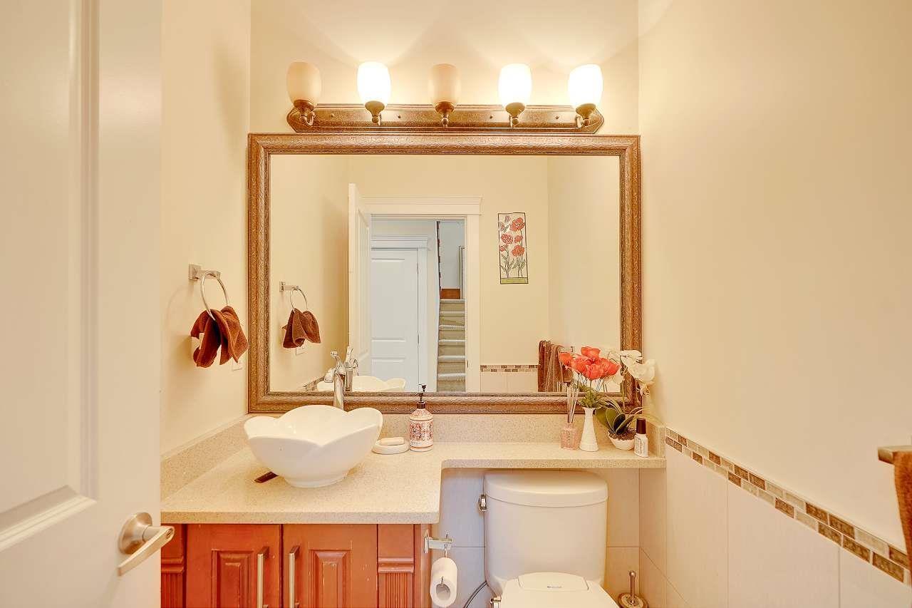 11718 84 Avenue, Delta, British Columbia  V4C 2M3 - Photo 10 - R2985231