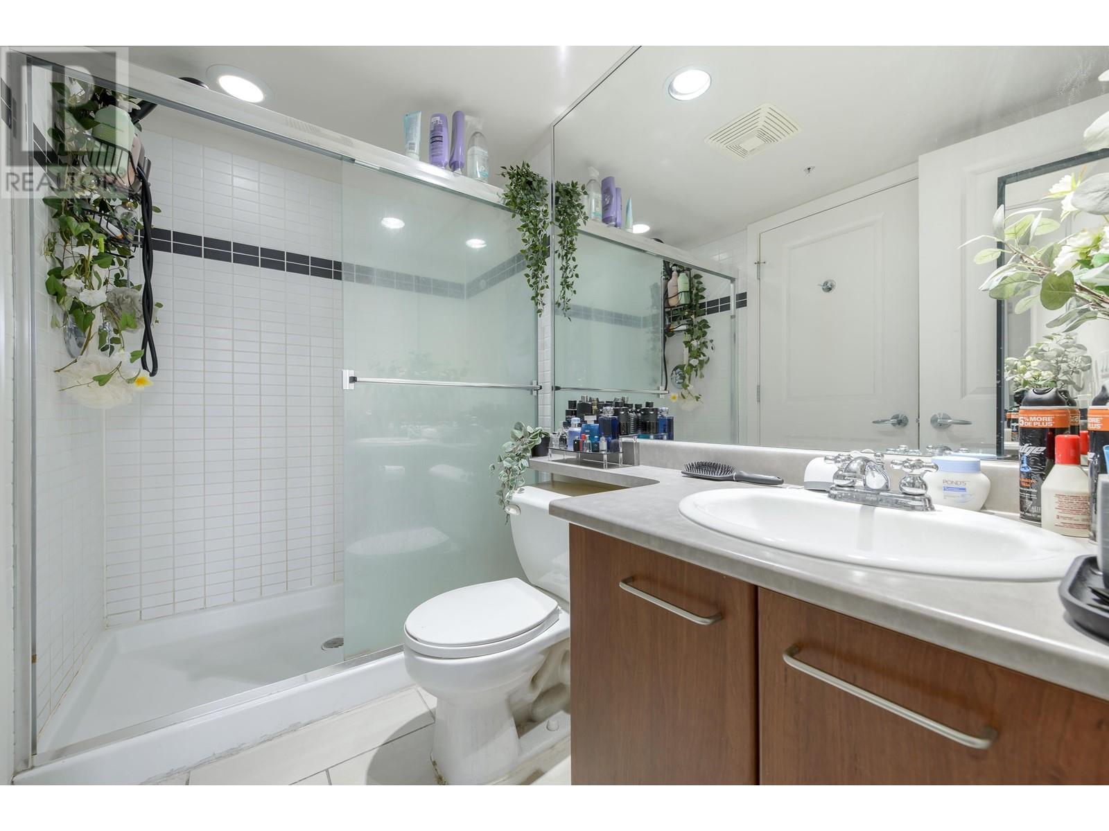 2502 4333 Central Boulevard, Burnaby, British Columbia  V5H 4W8 - Photo 10 - R2985809