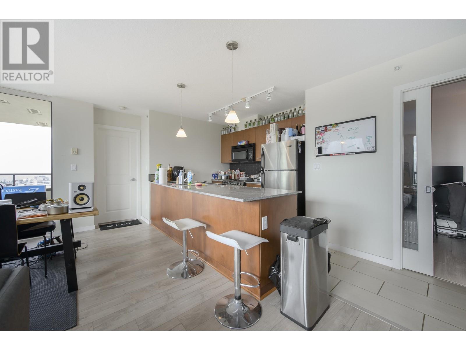 2502 4333 Central Boulevard, Burnaby, British Columbia  V5H 4W8 - Photo 6 - R2985809