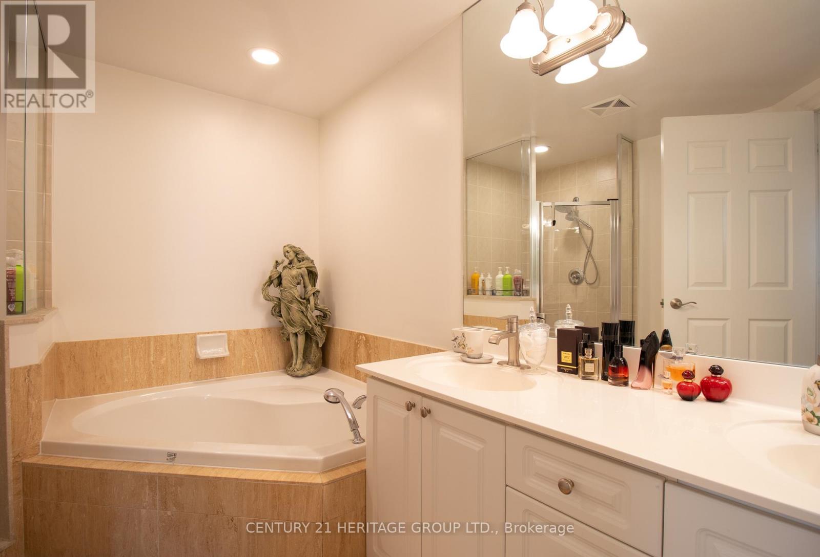 2317 - 80 Harrison Garden Boulevard, Toronto, Ontario  M2N 7E3 - Photo 19 - C12061128
