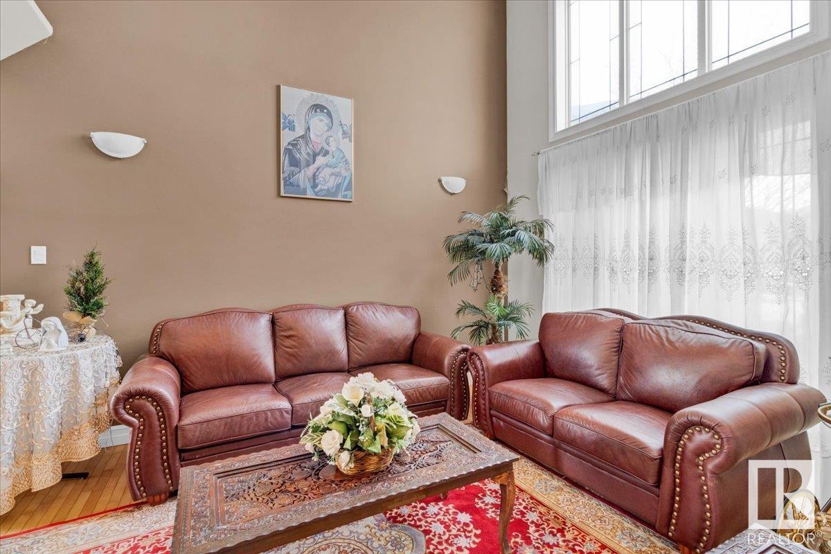 1525 Haswell Cl Nw, Edmonton, Alberta  T6R 3J4 - Photo 8 - E4423914
