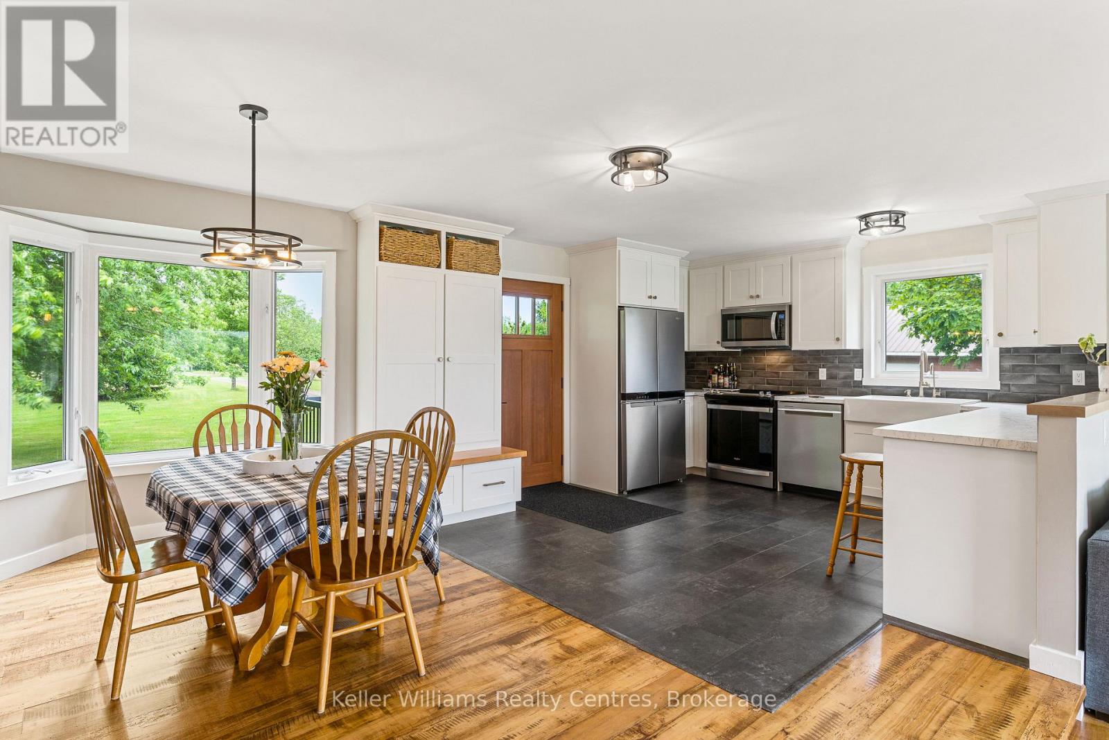 210182 Burgess Side Road, Georgian Bluffs, Ontario  N0H 1S0 - Photo 10 - X12010574