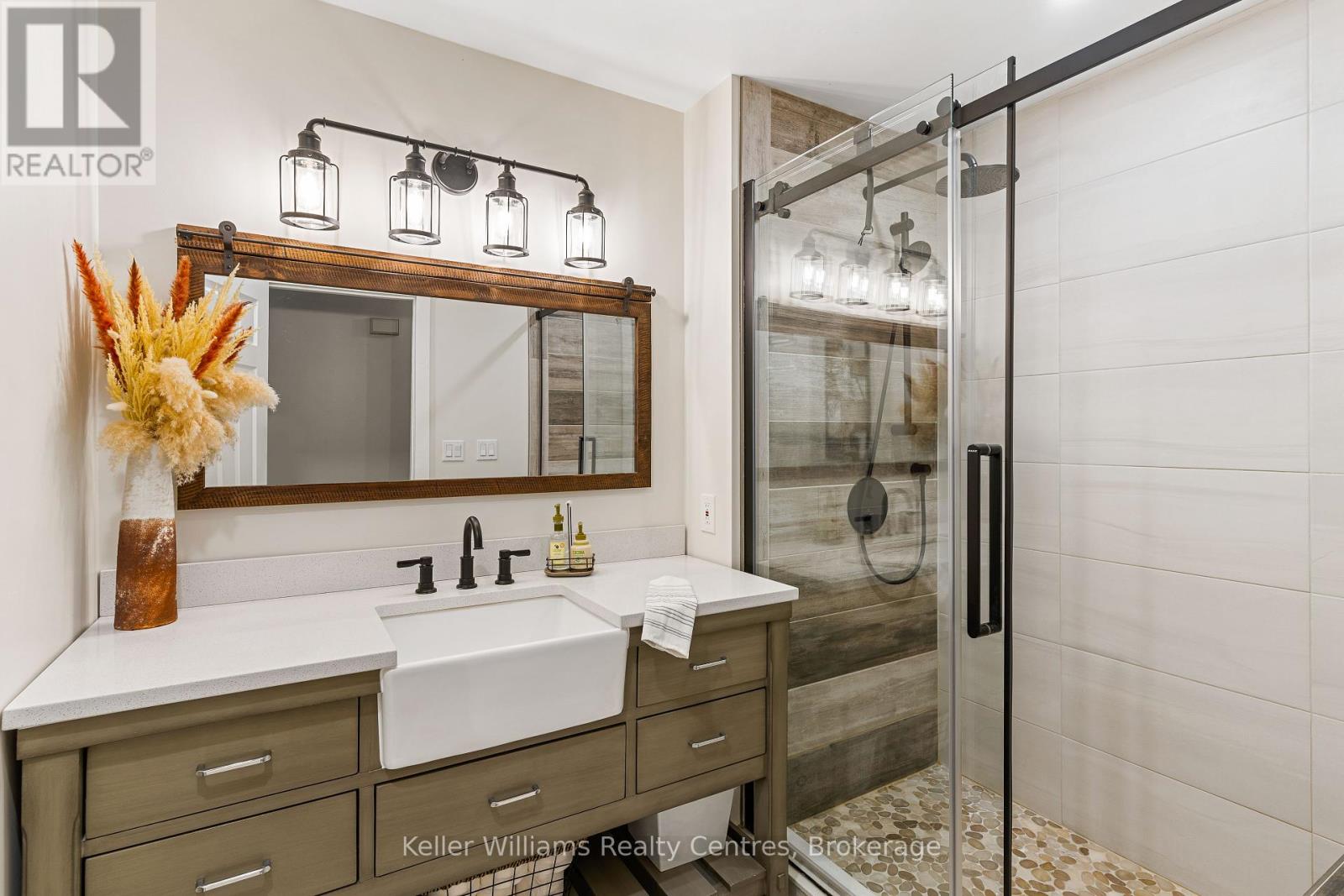 210182 Burgess Side Road, Georgian Bluffs, Ontario  N0H 1S0 - Photo 19 - X12010574