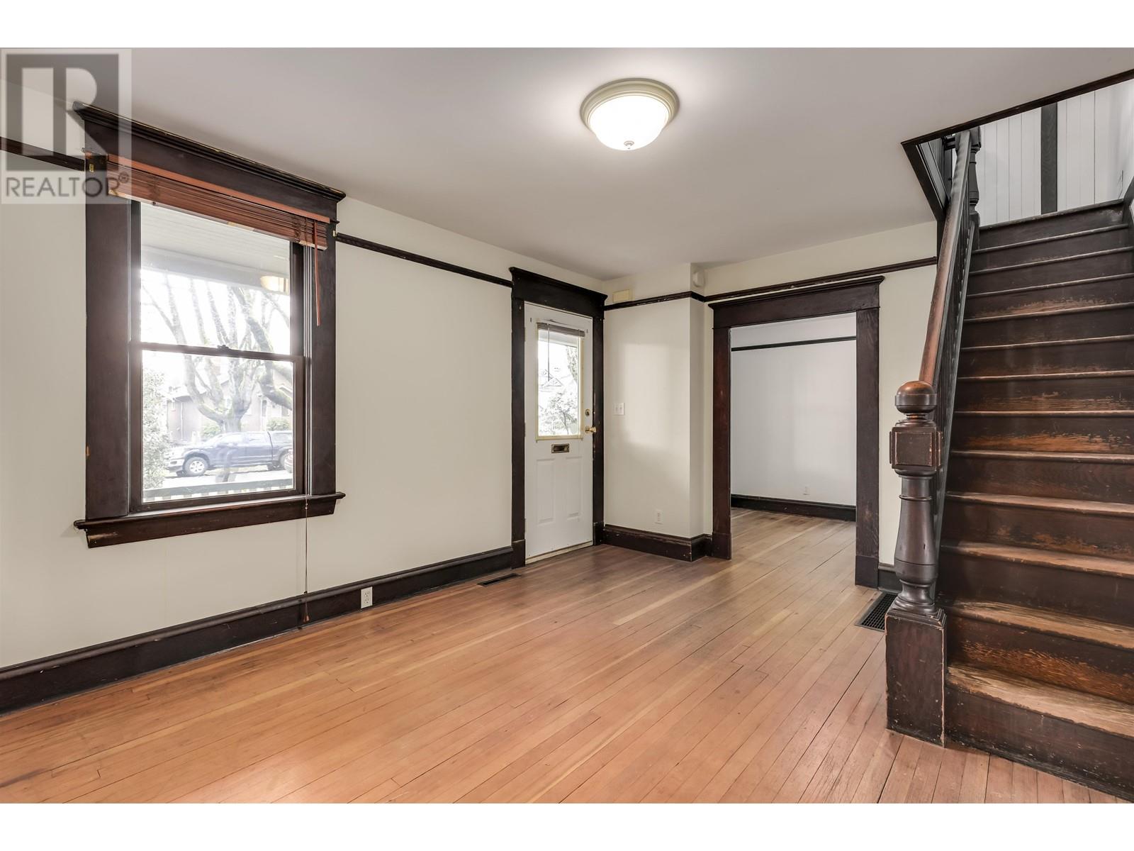 576 W 17th Avenue, Vancouver, British Columbia  V5Z 1T5 - Photo 4 - R2986105
