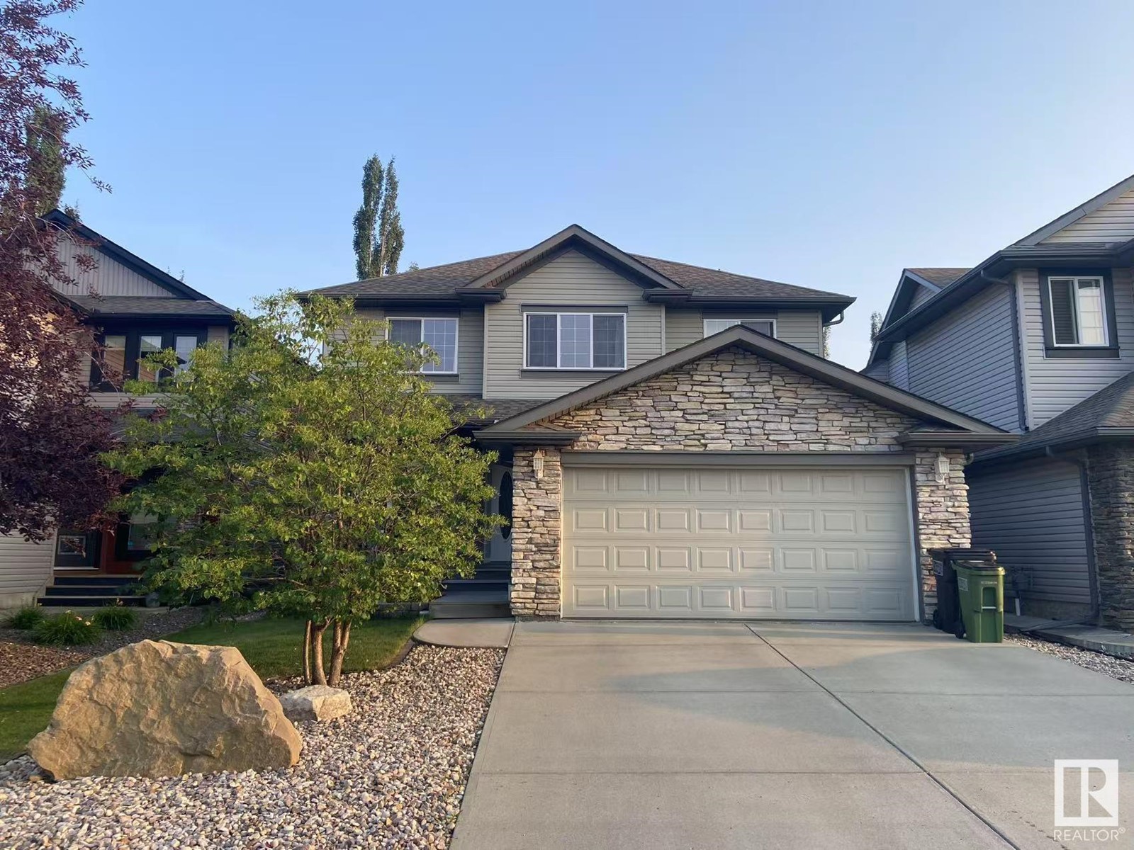 Property at 2615 BOWEN WY SW image 1