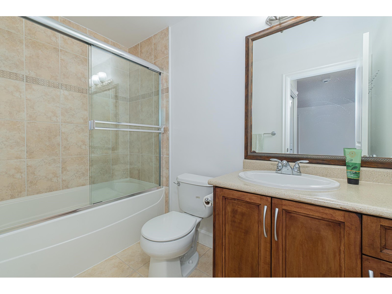 312 12088 75a Avenue, Surrey, British Columbia  V3W 1Y4 - Photo 17 - R2981341