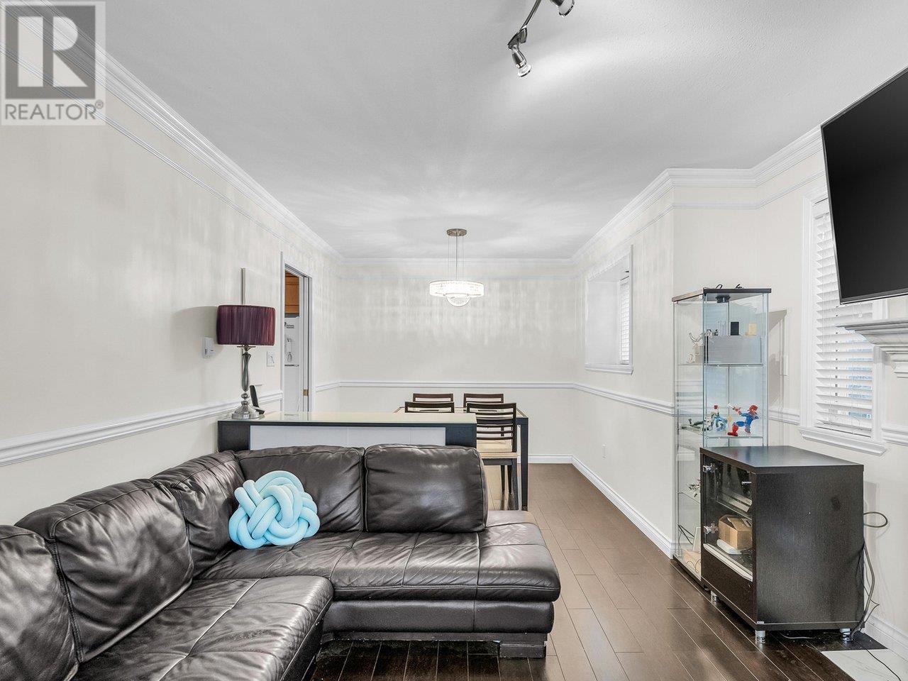 1 4689 Canada Way, Burnaby, British Columbia  V5G 1K9 - Photo 13 - R2985196