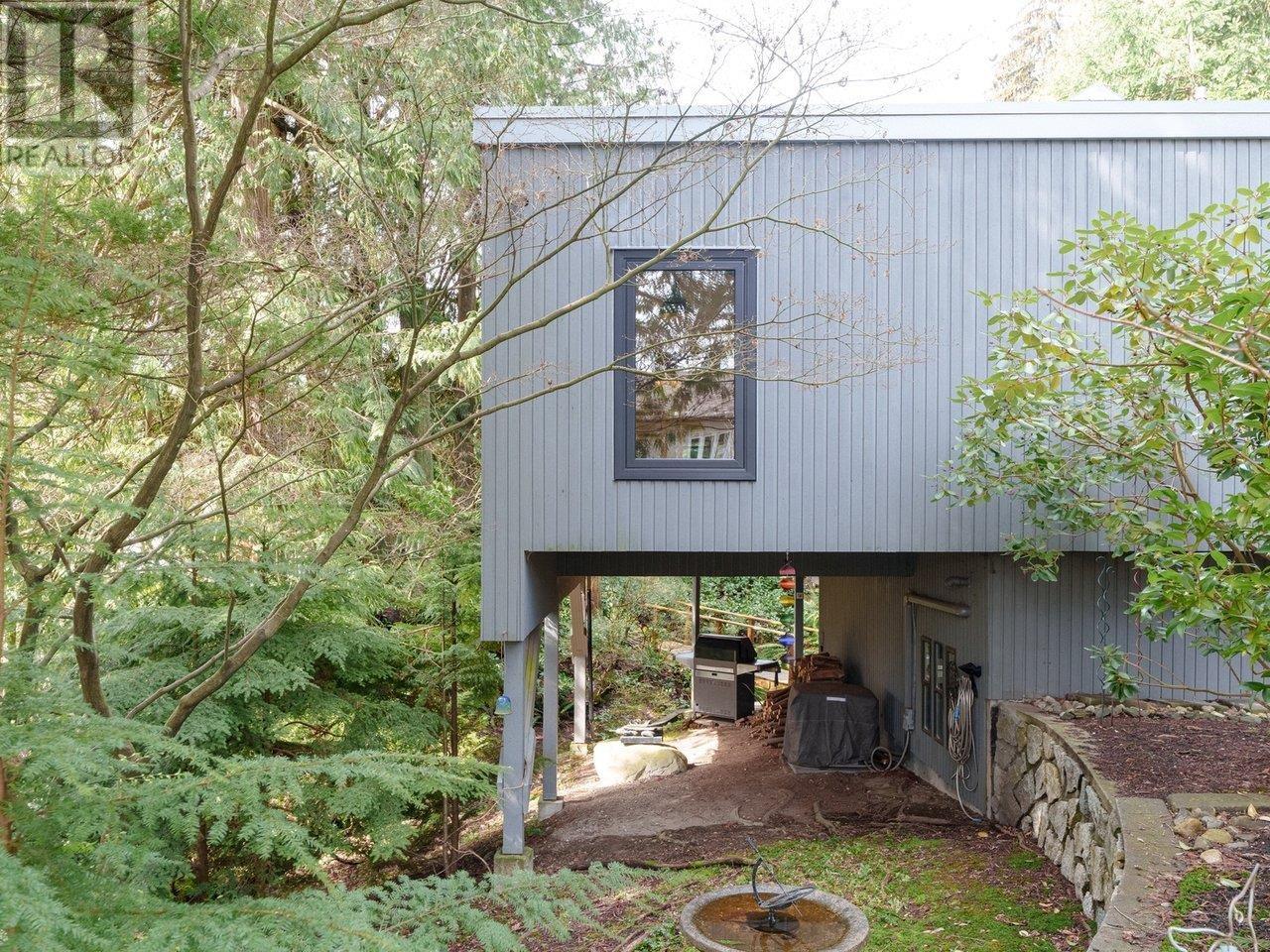 3821 Symonds Road, North Vancouver, British Columbia  V7K 2L7 - Photo 30 - R2984605