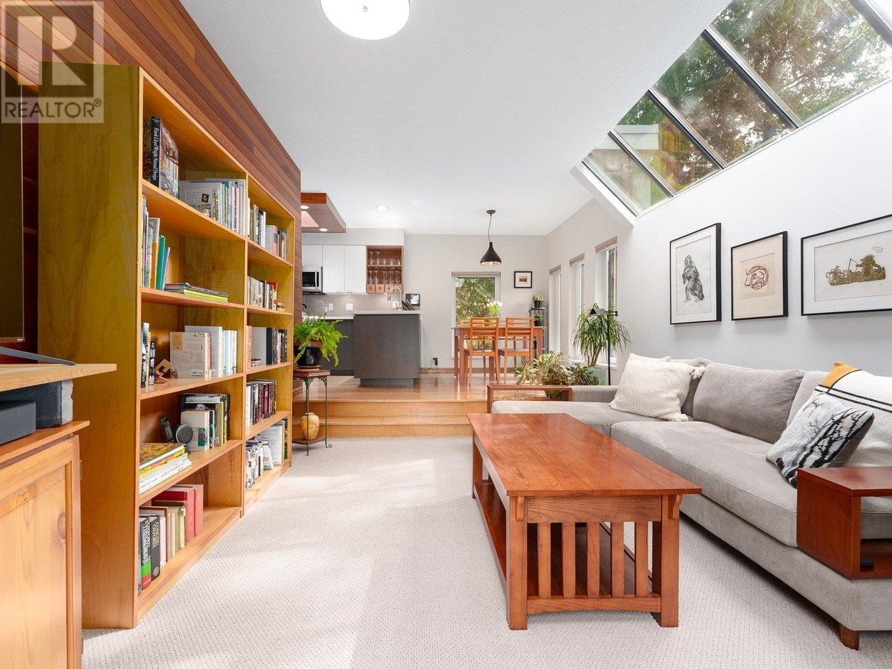 3821 Symonds Road, North Vancouver, British Columbia  V7K 2L7 - Photo 5 - R2984605