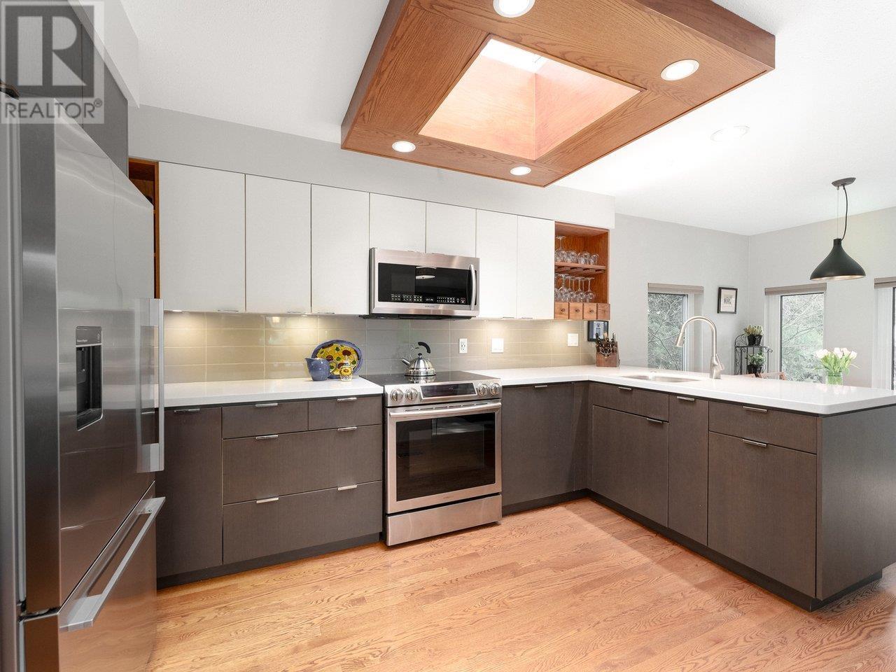 3821 Symonds Road, North Vancouver, British Columbia  V7K 2L7 - Photo 9 - R2984605