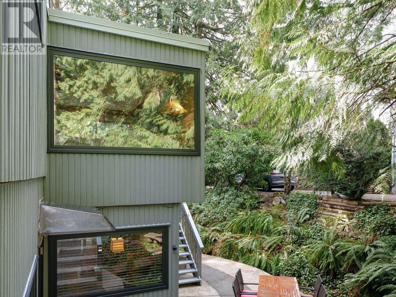 3821 Symonds Road, North Vancouver, British Columbia  V7K 2L7 - Photo 35 - R2984605