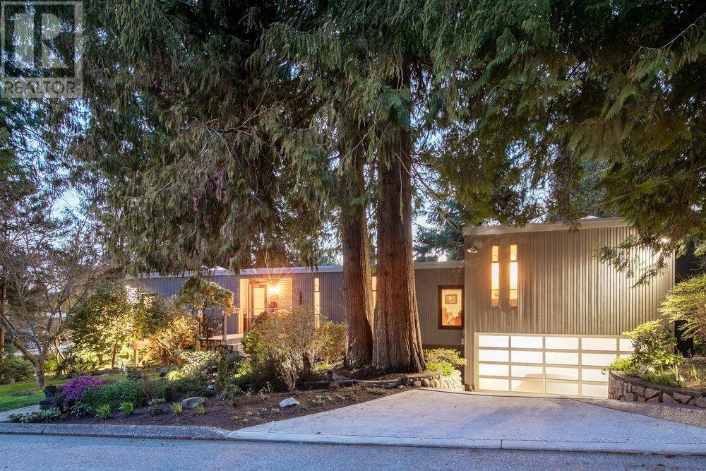 3821 Symonds Road, North Vancouver, British Columbia  V7K 2L7 - Photo 39 - R2984605