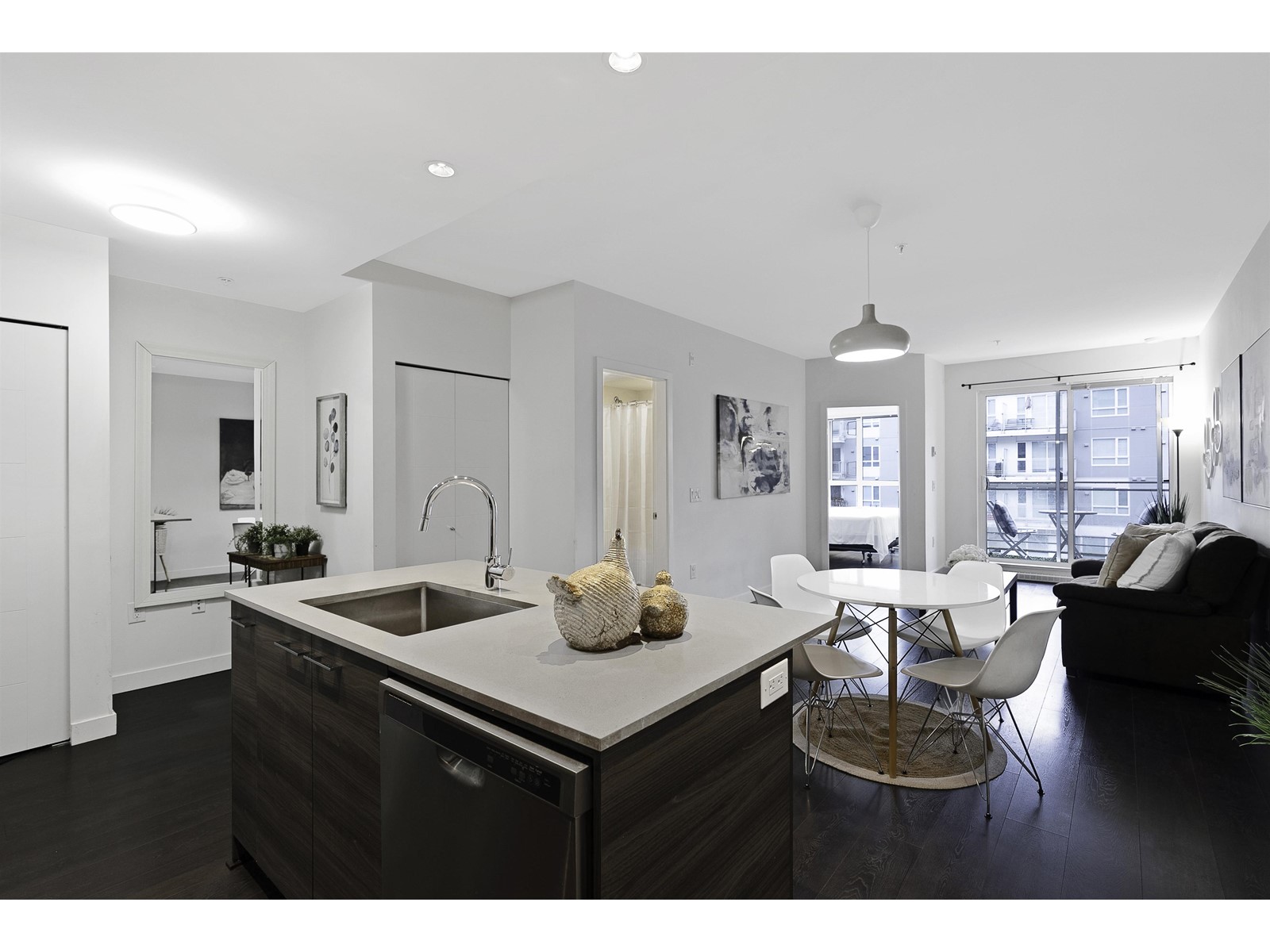 303 10581 140 Street, Surrey, British Columbia  V3T 0M7 - Photo 9 - R2985635