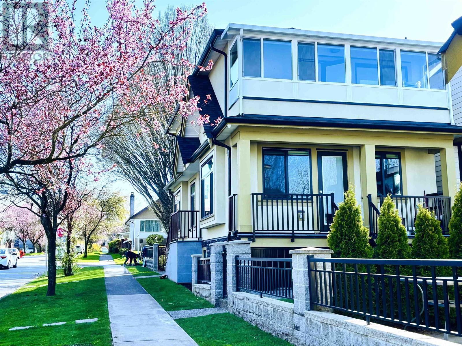 4375 Sidney Street, Vancouver, British Columbia  V5N 5S6 - Photo 5 - R2985013