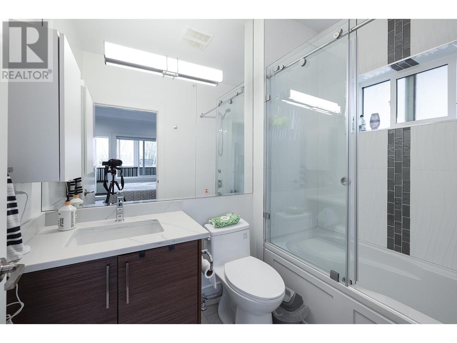 4375 Sidney Street, Vancouver, British Columbia  V5N 5S6 - Photo 19 - R2985013