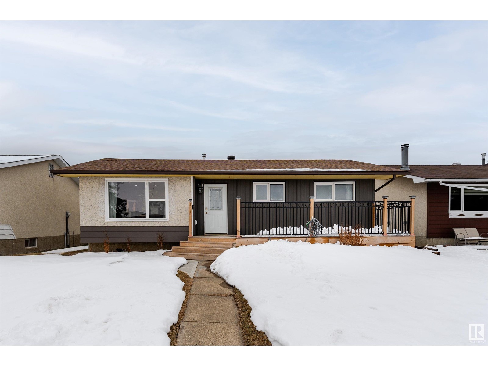 Property at 8831 140 AV NW image 1