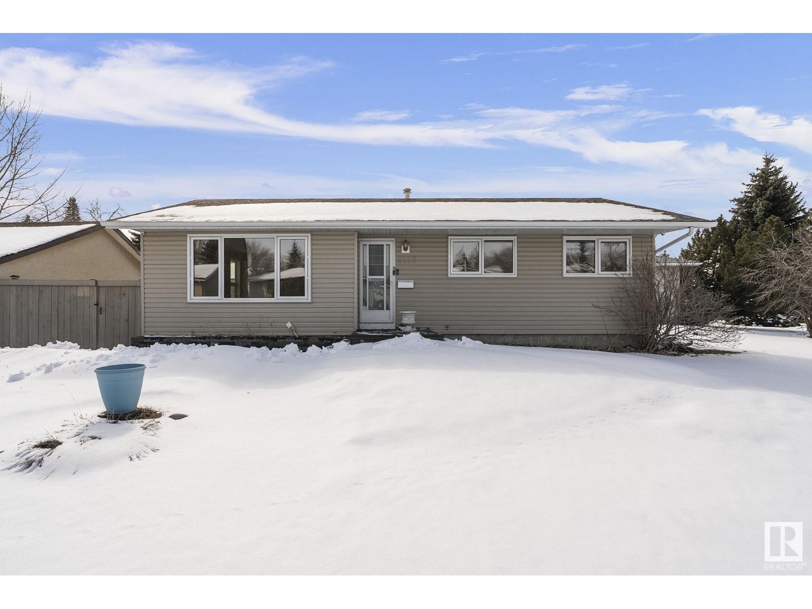 Property at 8107 22 AV NW image 1