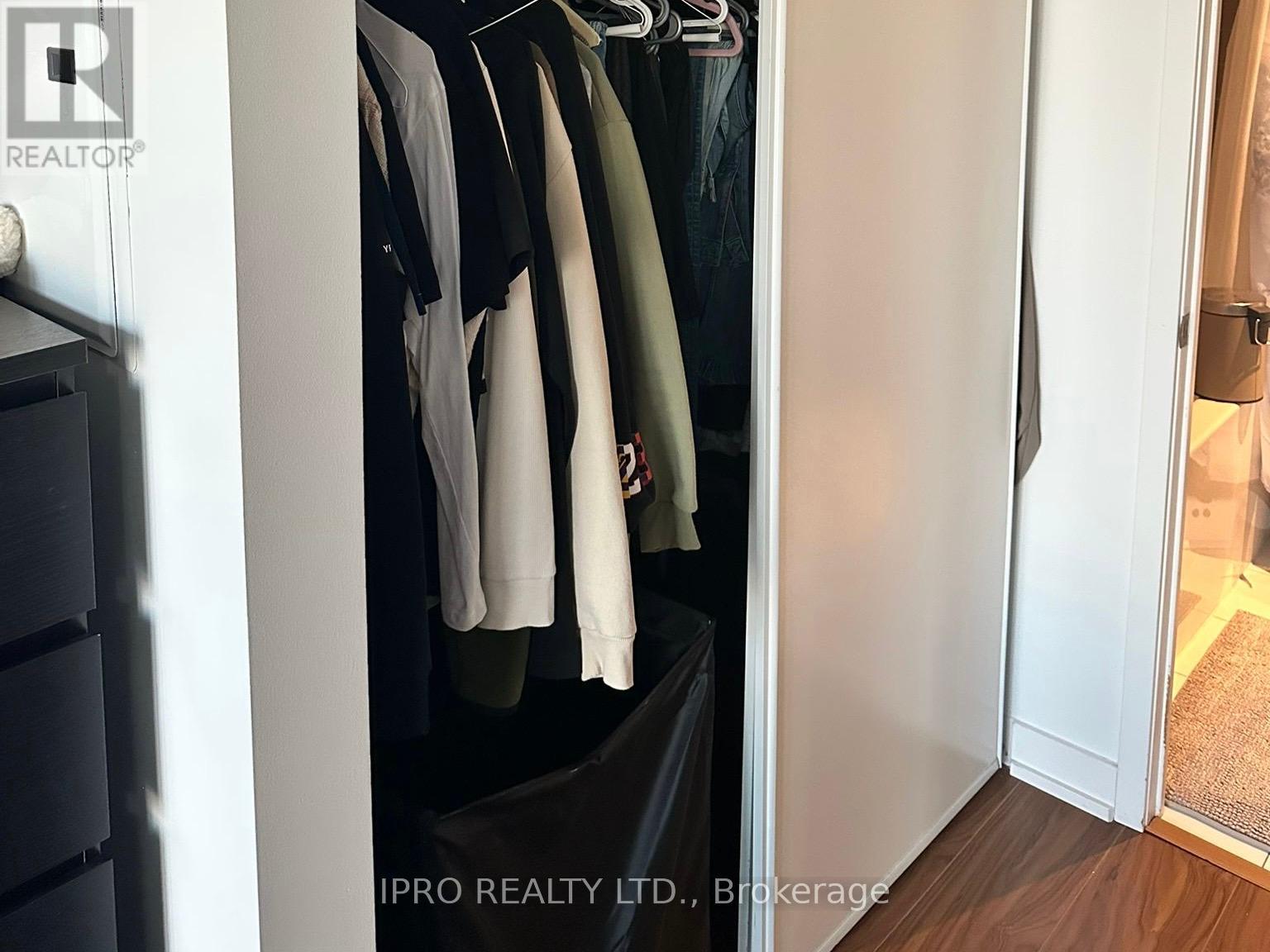 4109 - 85 Queens Wharf Road, Toronto, Ontario  M5V 0J9 - Photo 11 - C12061328
