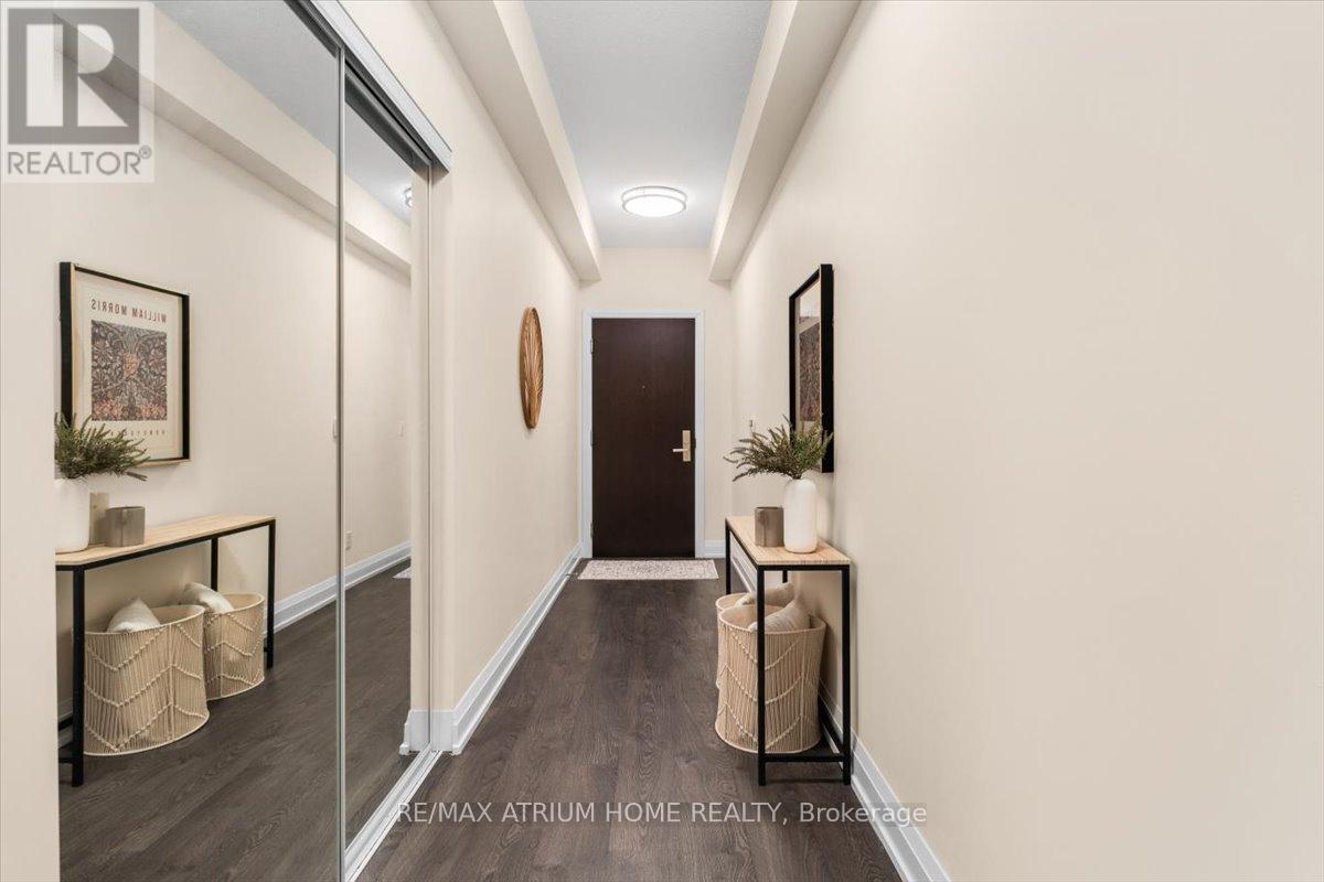 Property at 1111 - 65 SPEERS ROAD image 3