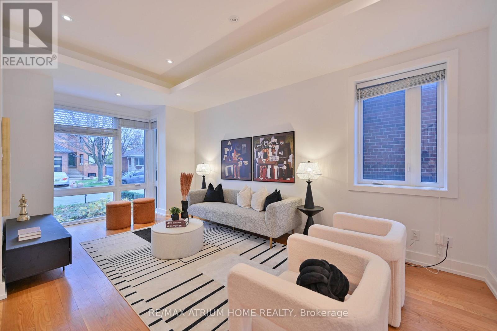 Property at 165 STRATHNAIRN AVENUE image 4
