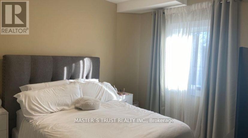 287 Macalister Boulevard, Guelph, Ontario  N1L 1B3 - Photo 4 - X12061335