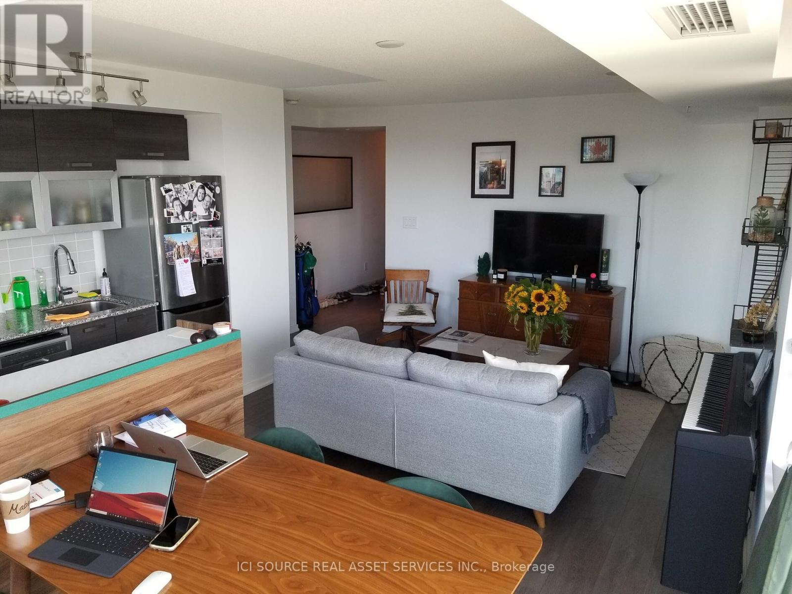 Lph 09 - 68 Abell Street, Toronto, Ontario  M6J 0B1 - Photo 5 - C12061377