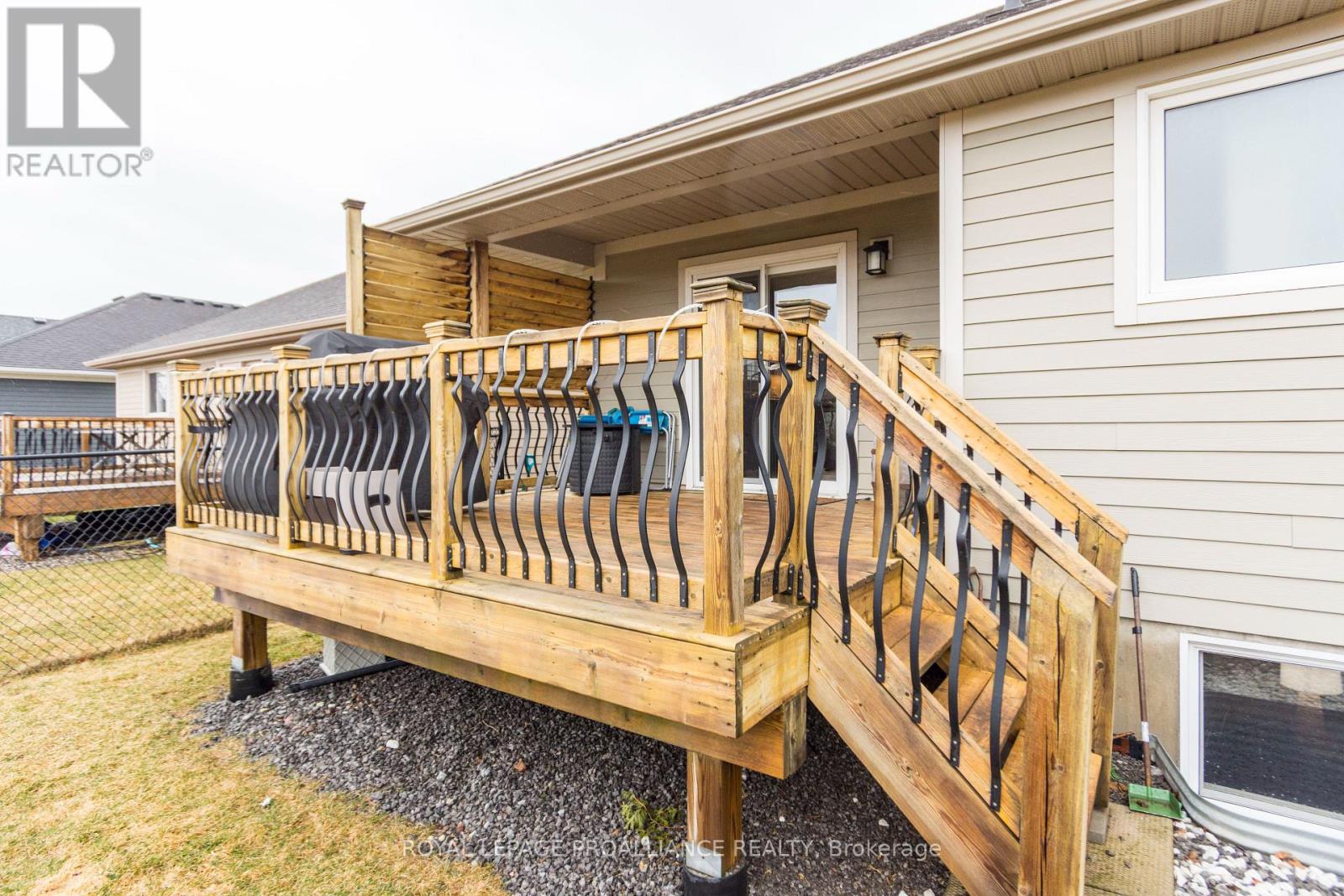 47 Tessa Boulevard, Belleville, Ontario  K8N 0B4 - Photo 27 - X12061391