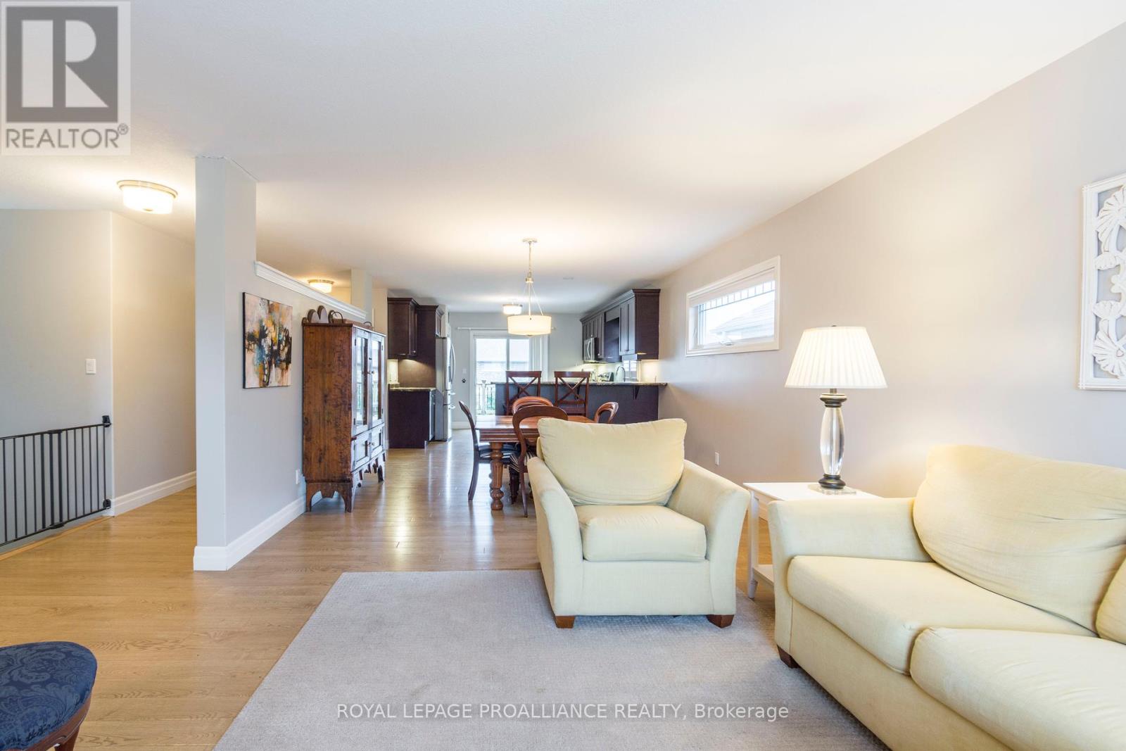 47 Tessa Boulevard, Belleville, Ontario  K8N 0B4 - Photo 7 - X12061391
