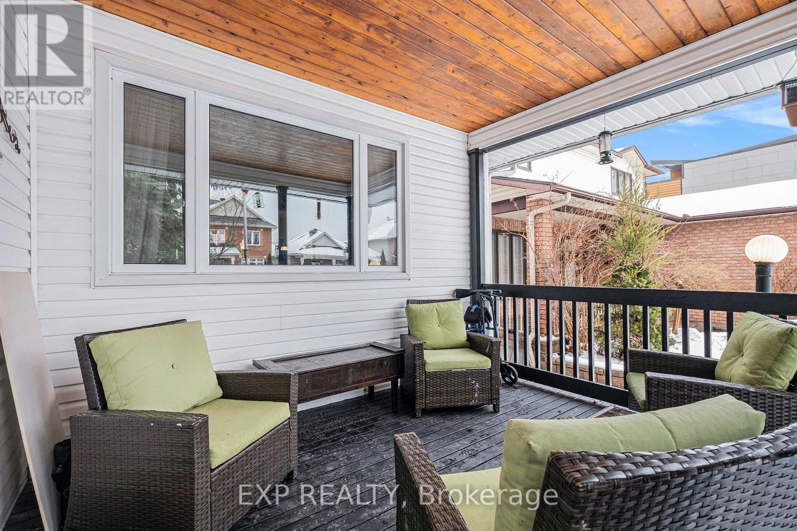 Property at 1465 QUEENSDALE AVENUE image 2
