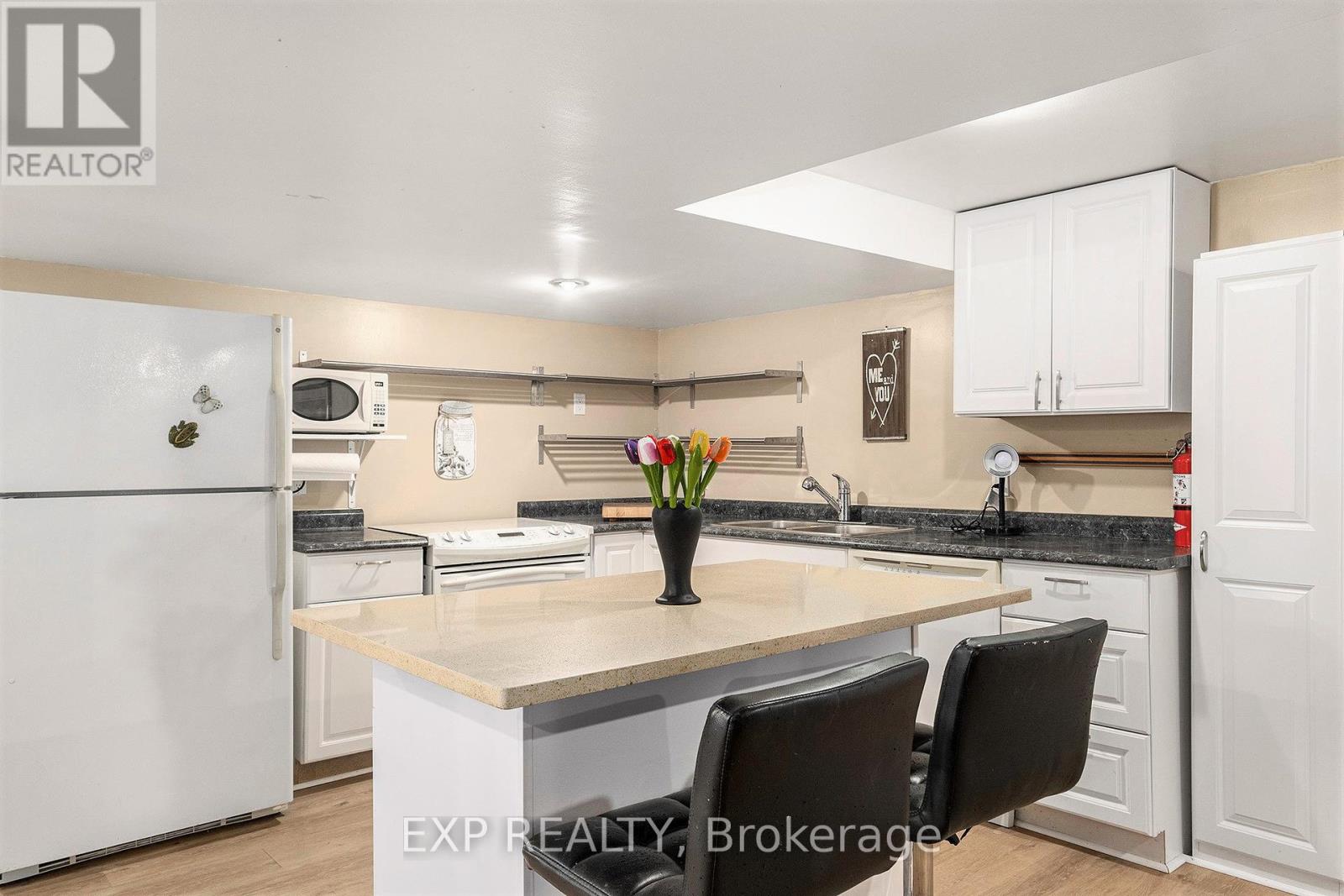 1465 Queensdale Avenue, Ottawa, Ontario  K1T 1J2 - Photo 20 - X12061387