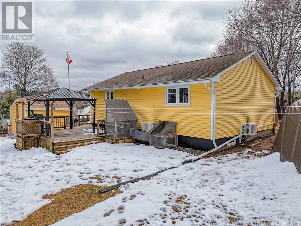 Property at 10 Ward Court image 3