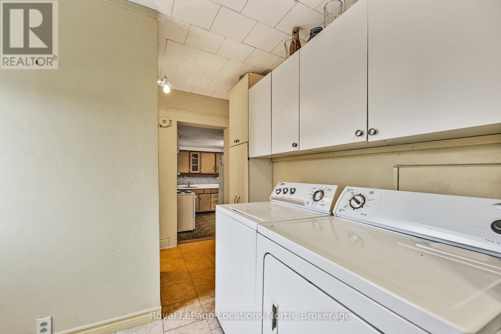 163 Henry Street, Meaford, Ontario  N4L 1E1 - Photo 16 - X12061389