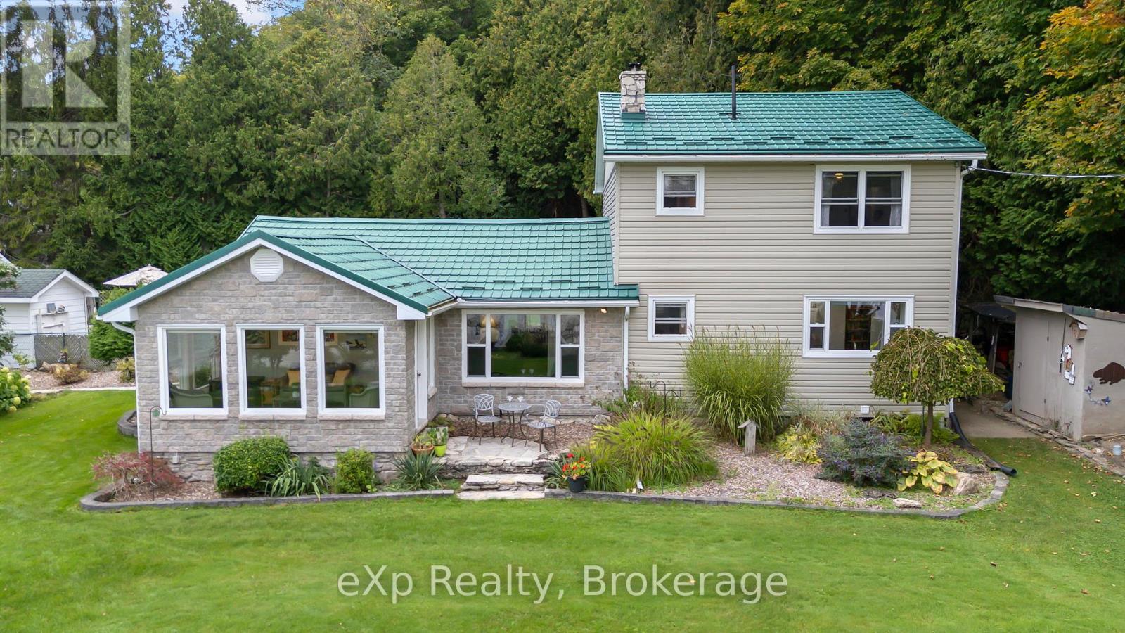 47 Water Street, Northern Bruce Peninsula, Ontario  N0H 2T0 - Photo 3 - X12061392