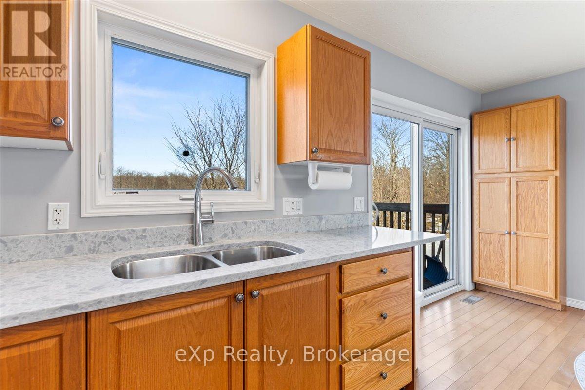 397 Purple Valley Road, South Bruce Peninsula, Ontario  N0H 2T0 - Photo 13 - X12061395