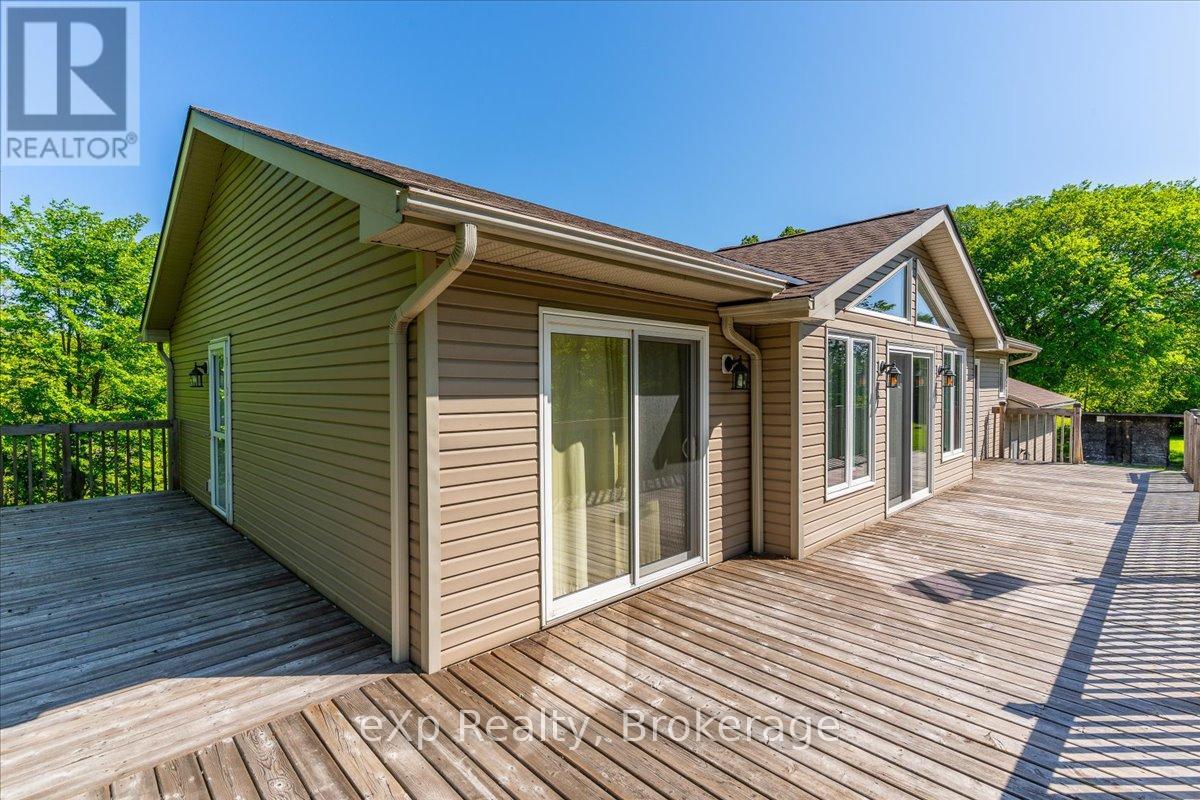 397 Purple Valley Road, South Bruce Peninsula, Ontario  N0H 2T0 - Photo 3 - X12061395