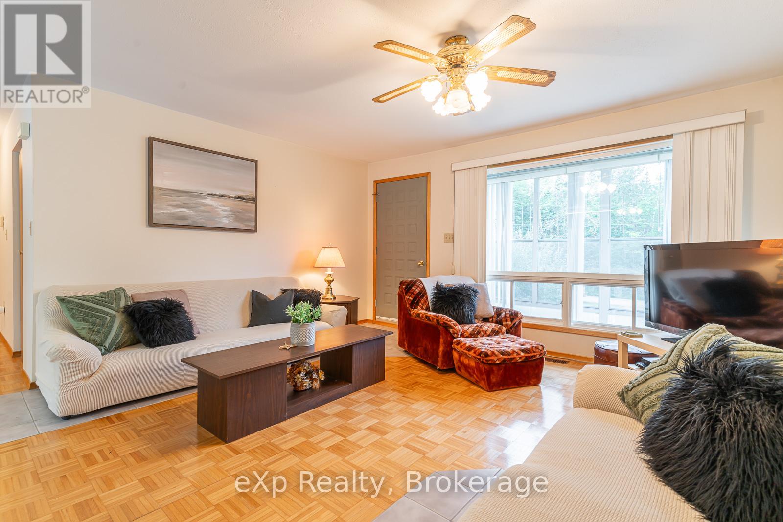 27 Bell Drive, Northern Bruce Peninsula, Ontario  N0H 1X0 - Photo 9 - X12061396